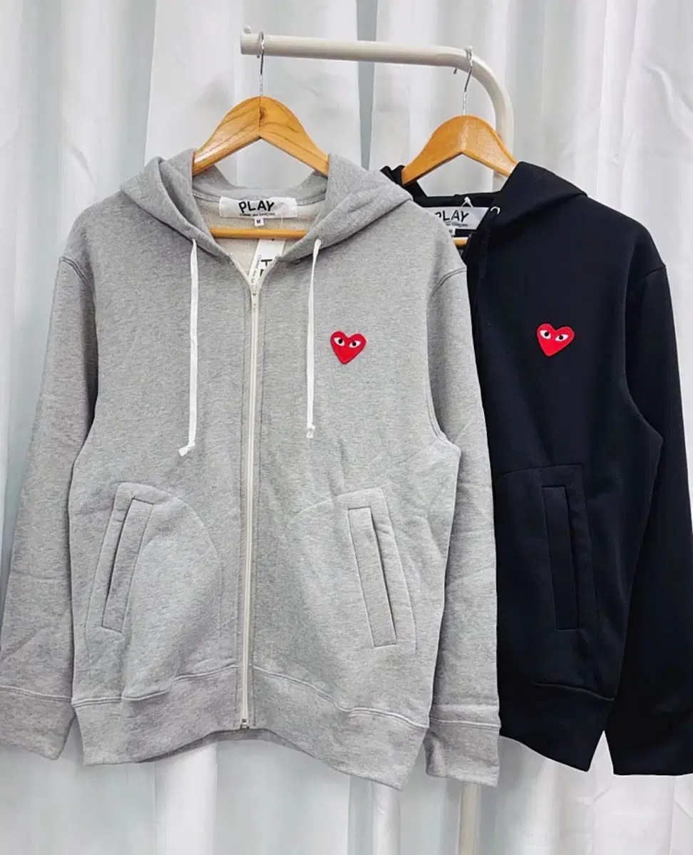 AMOMENTO | 아모멘토 Amomento Mock Neck Zip-Up Cardigan